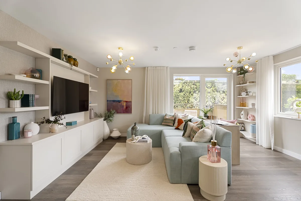 Streatham Common Junction show home living room