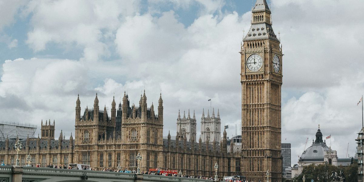 Big Ben and the Houses of Parliament seen across Westminster Bridge